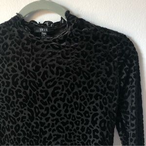 Iris leaporad print long sleeve